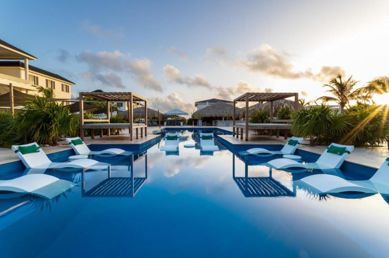 Grand Windsock Bonaire Hotell Playa Exteriör bild